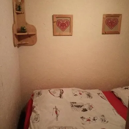 Rochechateau - + Mezzanine 4 Personnes 2 Expose Ouest Mae-4244
